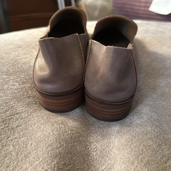 Lucky Brand Women's Brown Slip-On Loafers - Picture 5 of 6